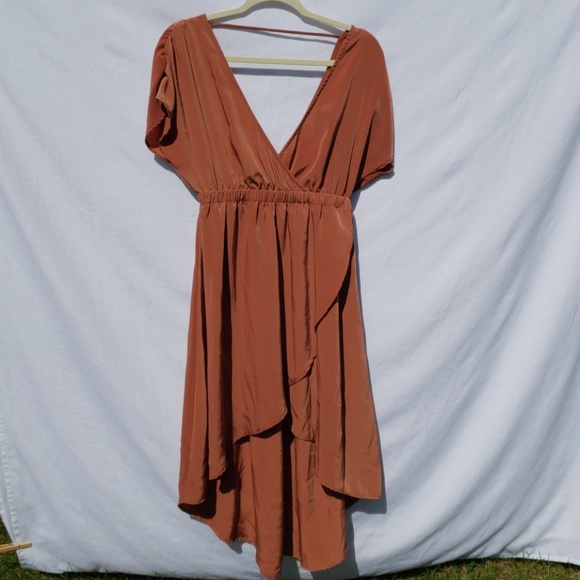 Lush Dresses & Skirts - M NORDSTROM LUSH ORANGE DRESS